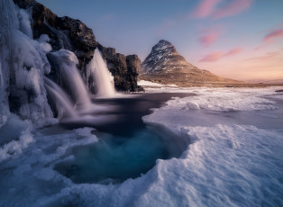 Картинка природа водопады лед зима водопад гора река