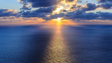Картинка природа моря океаны nature landscape sunset ocean surreal океан море облака
