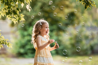 Картинка разное дети девочка пузыри