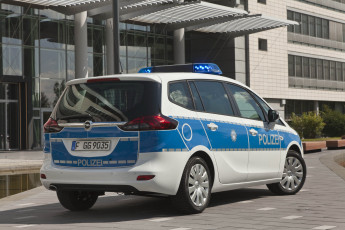 Картинка автомобили полиция polizei tourer zafira opel c