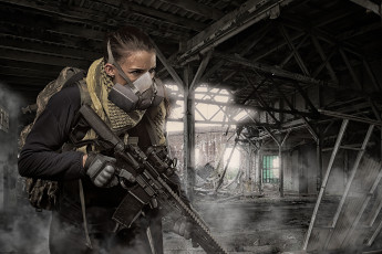 Картинка девушки -unsort+ девушки+с+оружием оптика оружие штурмовая винтовка развалины девушка