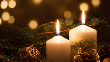 Картинка праздничные новогодние+свечи шишки свечи еловая ветка