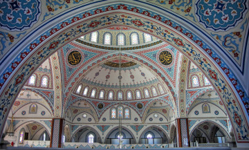 Картинка интерьер убранство +роспись+храма турция узор арка мечеть манавгат краски
