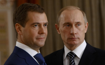 Картинка дмитрий медведев владимир путин мужчины президепт премьер