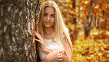 Картинка девушки -+блондинки +светловолосые осень блондинка лес