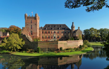Картинка замок+huis+bergh++нидерланды города замки+нидерландов замок река нидерланды huis bergh