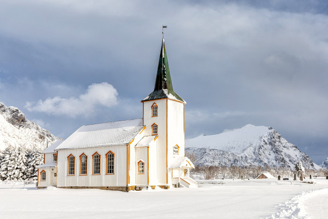 Обои картинки фото города, - католические соборы,  костелы,  аббатства, норвегия, лофотенские, острова, зима, религия, церковь