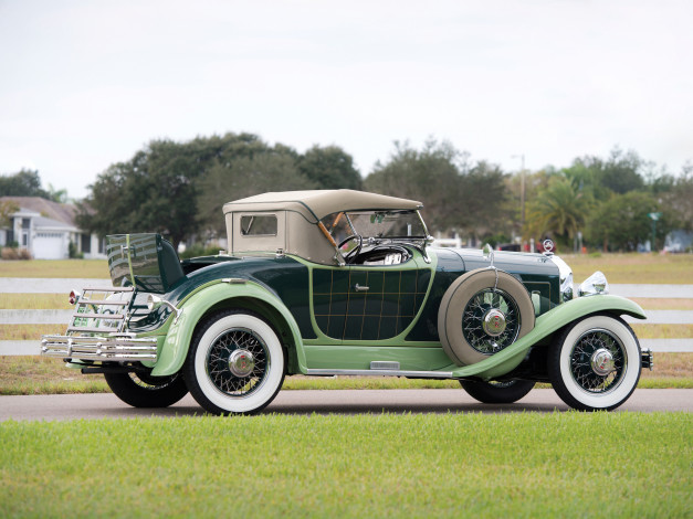 Обои картинки фото автомобили, классика, зеленый, willys-knight, 1930г, griswold, roadster, 66b