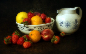 Картинка еда фрукты +ягоды клубника лимоны