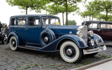Картинка packard+1100+super+eight+saloon+1934 автомобили выставки+и+уличные+фото история ретро автошоу выставка