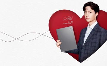 Картинка мужчины wang+yi+bo актер пиджак сердечко планшет