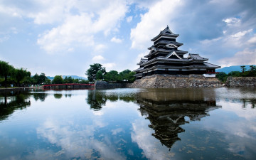 Картинка города замки Японии отражение архитектура пагода сооружение природа река китай