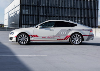Картинка автомобили audi a7 sportback piloted driving concept 2016г
