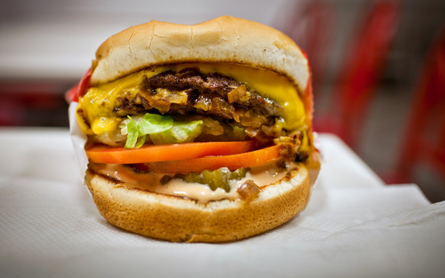 Обои картинки фото еда, бутерброды,  гамбургеры,  канапе, гамбургер, котлета, горчица
