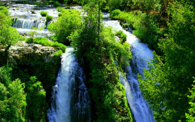Обои картинки фото природа, водопады, водопад, поток, деревья