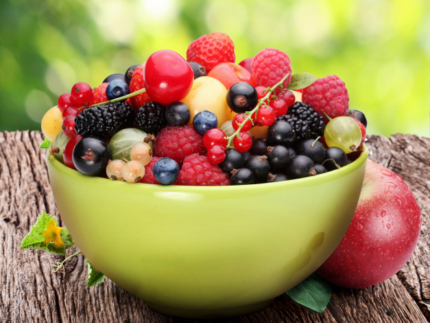 Обои картинки фото еда, фрукты,  ягоды, яблоко, ягоды, ассорти