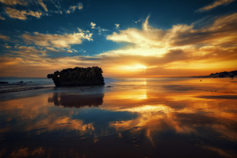 Картинка природа восходы закаты pantano del aguila пантано-дель-агила закат море андалусия скала andalusia strait of gibraltar гибралтарский пролив spain испания