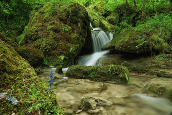 Картинка природа водопады водопад камни речка