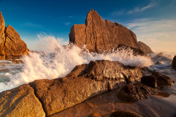 Картинка природа побережье море камни прибой