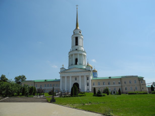 Картинка города православные церкви монастыри фонари лестница богородицкий монастырь колокольня