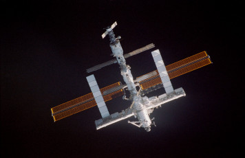 Картинка космос космические корабли станции мир станция