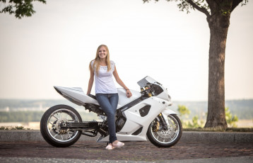обоя moto girl, мотоциклы, мото с девушкой, moto, girl