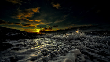 Картинка природа восходы закаты море закат брызги