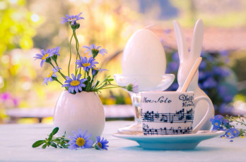 Картинка разное посуда +столовые+приборы +кухонная+утварь пасхальный кролик кружка цветы ваза