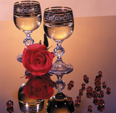 Картинка еда напитки вино два бокала роза