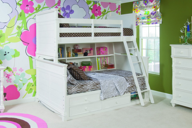Обои картинки фото интерьер, детская, комната, кровать, подушки