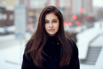 Картинка девушки -+брюнетки +шатенки улыбка глубина резкости портрет снег черное пальто брюнетка женщины на природе дмитрий архар прямые волосы алина гламур