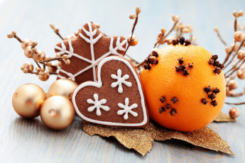 Картинка праздничные угощения шарики печенье апельсин