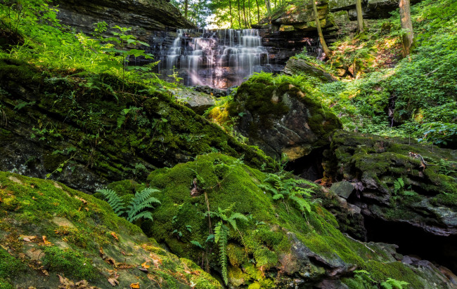 Обои картинки фото природа, водопады, камни, мох