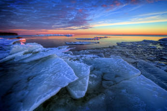 Картинка природа айсберги+и+ледники льдины океан небо лёд