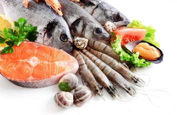 обоя еда, рыба,  морепродукты,  суши,  роллы, улитки, зелень, креветки, мидии