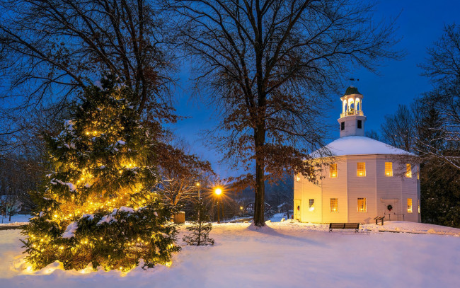 Обои картинки фото the old round church, richmond, vermont, города, - католические соборы,  костелы,  аббатства, the, old, round, church