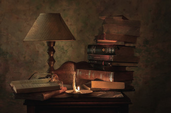 Картинка разное канцелярия +книги книги лампа