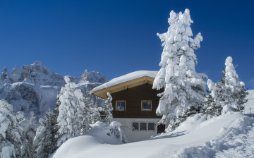 Картинка природа зима снег горы домик сугробы