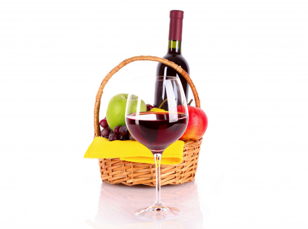 Обои картинки фото еда, напитки,  вино, фрукты, корзинка, бокал, вино