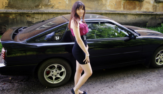 Обои картинки фото автомобили, авто с девушками, улыбка, автомобиль, девушка