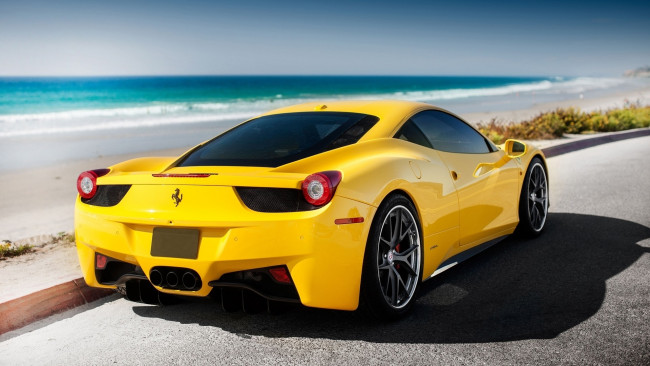 Обои картинки фото ferrari, автомобили, пляж, ярко-жёлтый