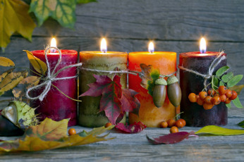Картинка разное свечи листья рябина желуди