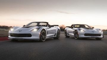 Картинка chevrolet+corvette+carbon+65+edition+coupe+and+convertible+2018 автомобили corvette 2018 convertible coupe edition 65 carbon chevrolet