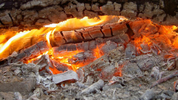 Картинка природа огонь дрова очаг пламя
