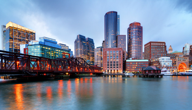 Обои картинки фото города, бостон , сша, небоскребы, boston, мост, набережная, дома, massachusetts