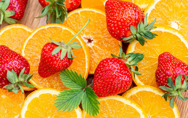 Обои картинки фото еда, фрукты,  ягоды, клубника, апельсины