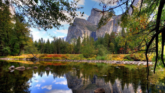 Обои картинки фото национальный парк yosemite, природа, пейзажи, горы, пейзаж, йосемитский, национальный, парк, калифорния, озеро