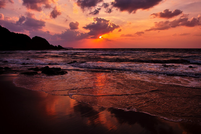 Обои картинки фото природа, побережье, море, небо, закат, пляж