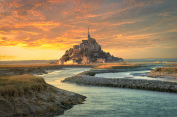 Картинка mont-saint+michel города замки+франции остров замок