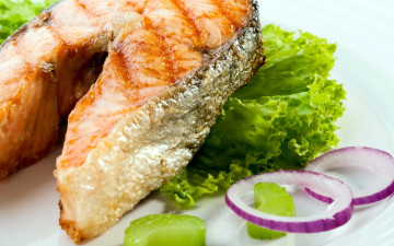 Картинка еда рыбные+блюда +с+морепродуктами лук салат форель